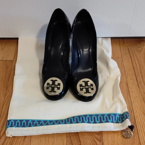Tory Burch Black Patent Leather Heels - Picture 1 of 5